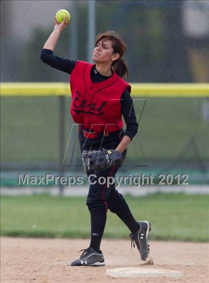 Thumbnail 1 in East @ Waubonsie Valley photogallery.