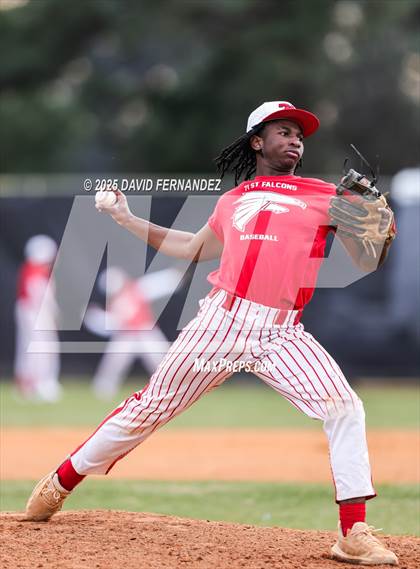 Thumbnail 1 in Hoke County vs Seventy-First  photogallery.