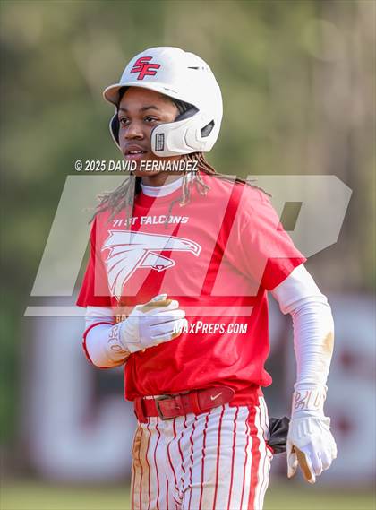 Thumbnail 1 in Hoke County vs Seventy-First  photogallery.