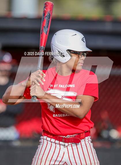 Thumbnail 3 in Hoke County vs Seventy-First  photogallery.