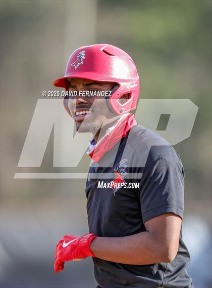 Thumbnail 3 in Hoke County vs Seventy-First  photogallery.