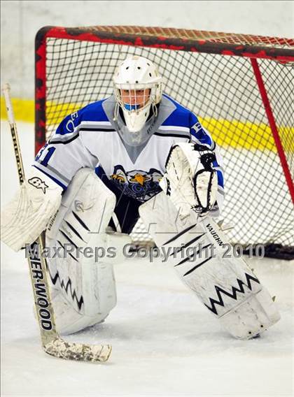 Thumbnail 3 in Farmington @ East Catholic photogallery.