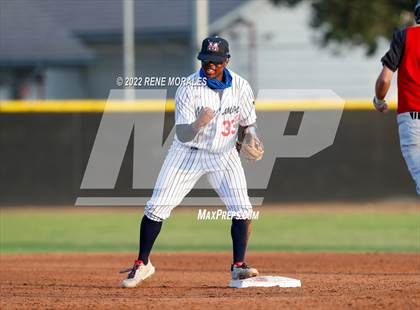 Thumbnail 3 in Village Christian vs Maranatha photogallery.