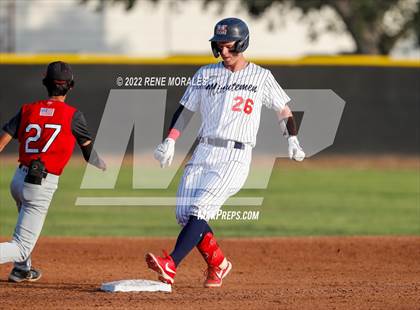 Thumbnail 3 in Village Christian vs Maranatha photogallery.