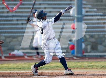 Thumbnail 2 in Village Christian vs Maranatha photogallery.