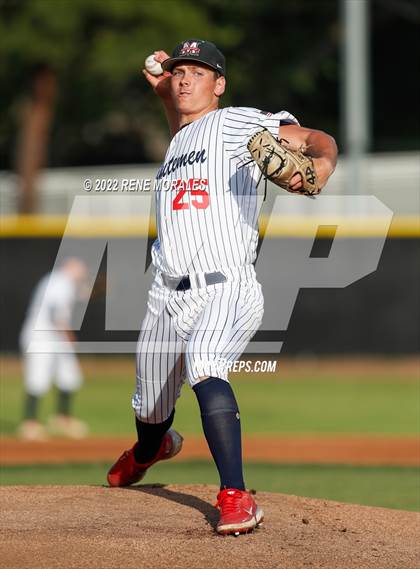 Thumbnail 2 in Village Christian vs Maranatha photogallery.