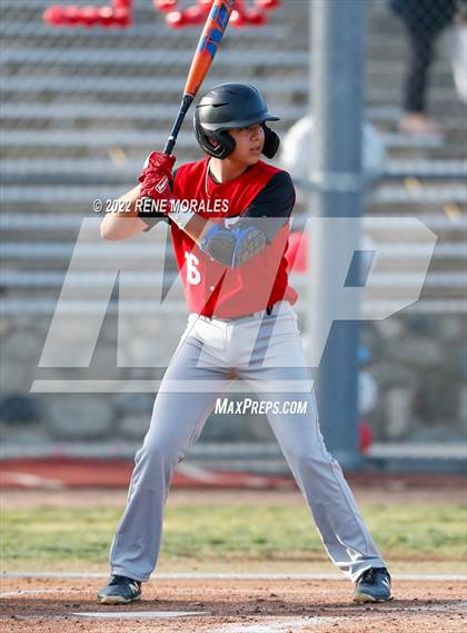 Thumbnail 1 in Village Christian vs Maranatha photogallery.