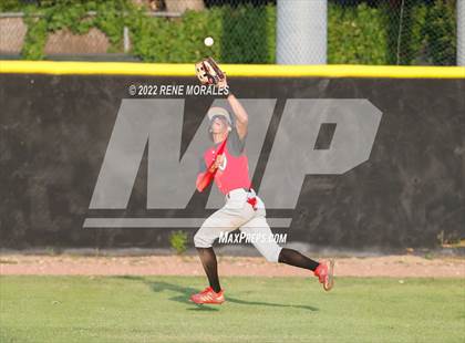 Thumbnail 3 in Village Christian vs Maranatha photogallery.