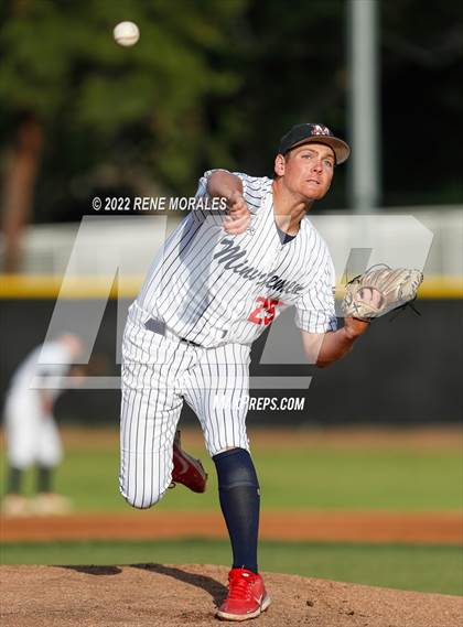 Thumbnail 1 in Village Christian vs Maranatha photogallery.