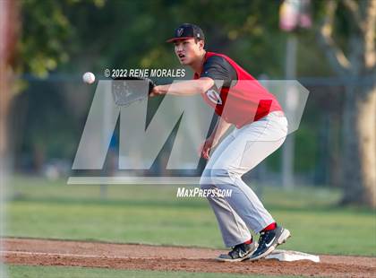 Thumbnail 3 in Village Christian vs Maranatha photogallery.