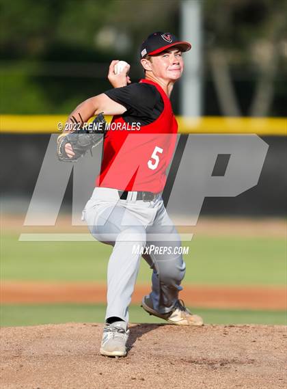 Thumbnail 3 in Village Christian vs Maranatha photogallery.