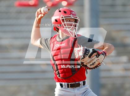 Thumbnail 2 in Village Christian vs Maranatha photogallery.