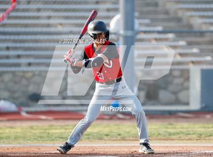 Thumbnail 1 in Village Christian vs Maranatha photogallery.