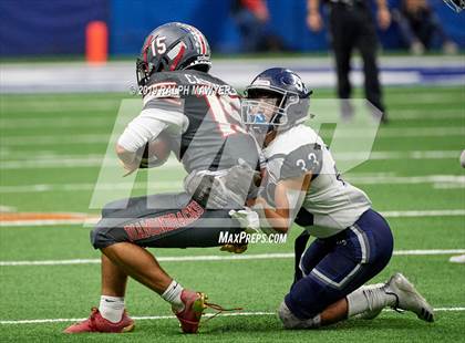 Thumbnail 3 in Sharyland vs. Boerne-Champion (UIL 5A Regional Playoff) photogallery.