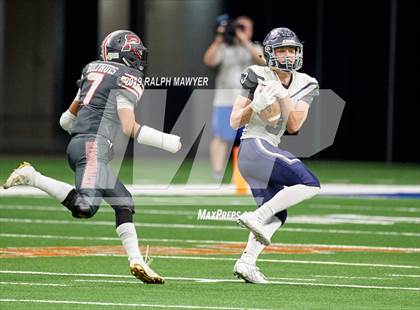 Thumbnail 1 in Sharyland vs. Boerne-Champion (UIL 5A Regional Playoff) photogallery.