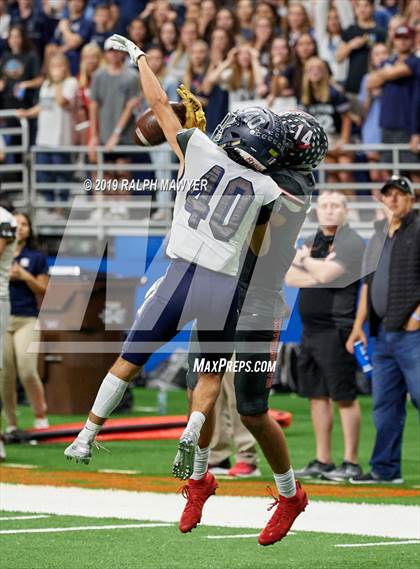 Thumbnail 1 in Sharyland vs. Boerne-Champion (UIL 5A Regional Playoff) photogallery.