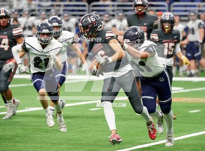 Thumbnail 1 in Sharyland vs. Boerne-Champion (UIL 5A Regional Playoff) photogallery.
