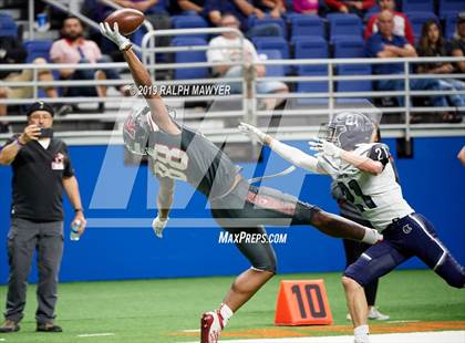 Thumbnail 2 in Sharyland vs. Boerne-Champion (UIL 5A Regional Playoff) photogallery.