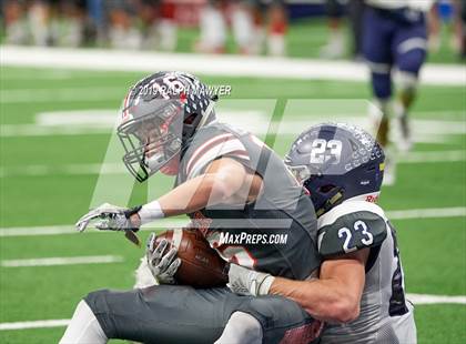 Thumbnail 1 in Sharyland vs. Boerne-Champion (UIL 5A Regional Playoff) photogallery.