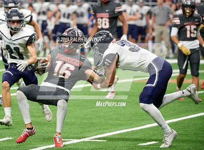 Thumbnail 1 in Sharyland vs. Boerne-Champion (UIL 5A Regional Playoff) photogallery.