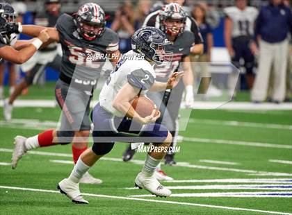 Thumbnail 2 in Sharyland vs. Boerne-Champion (UIL 5A Regional Playoff) photogallery.