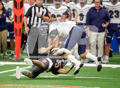 Thumbnail 2 in Sharyland vs. Boerne-Champion (UIL 5A Regional Playoff) photogallery.