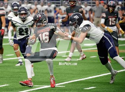 Thumbnail 2 in Sharyland vs. Boerne-Champion (UIL 5A Regional Playoff) photogallery.