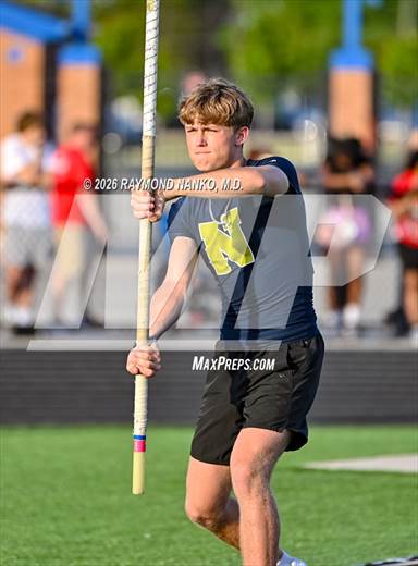 IHSAA Regional 3 (Pole Vault)