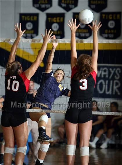 Thumbnail 3 in Vista Ridge @ Stony Point photogallery.