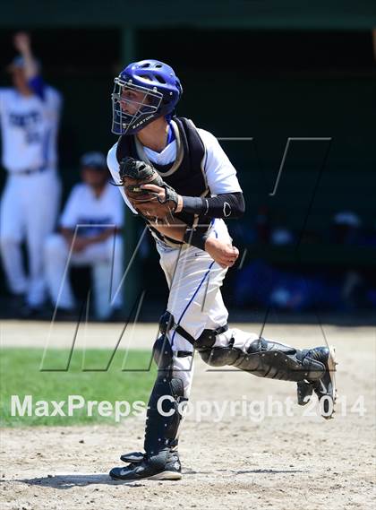 Thumbnail 2 in Amity Regional vs. Southington (CIAC Class LL Final) photogallery.
