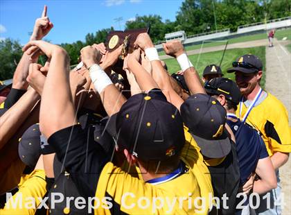 Thumbnail 2 in Amity Regional vs. Southington (CIAC Class LL Final) photogallery.