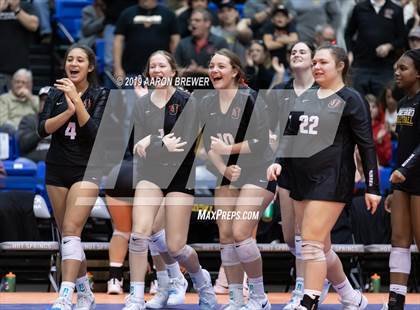 Thumbnail 2 in Jonesboro vs. Benton (AAA 5A Championship) photogallery.
