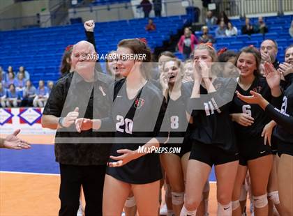 Thumbnail 2 in Jonesboro vs. Benton (AAA 5A Championship) photogallery.