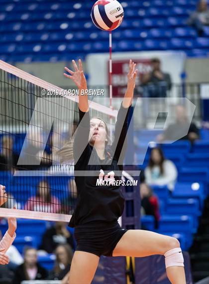 Thumbnail 3 in Jonesboro vs. Benton (AAA 5A Championship) photogallery.