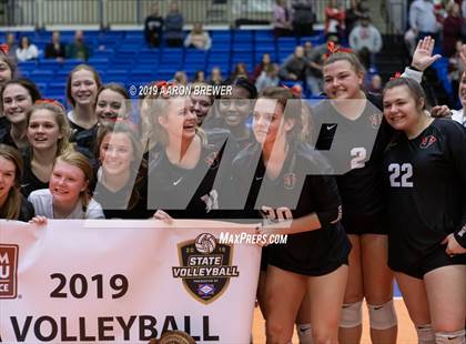 Thumbnail 1 in Jonesboro vs. Benton (AAA 5A Championship) photogallery.