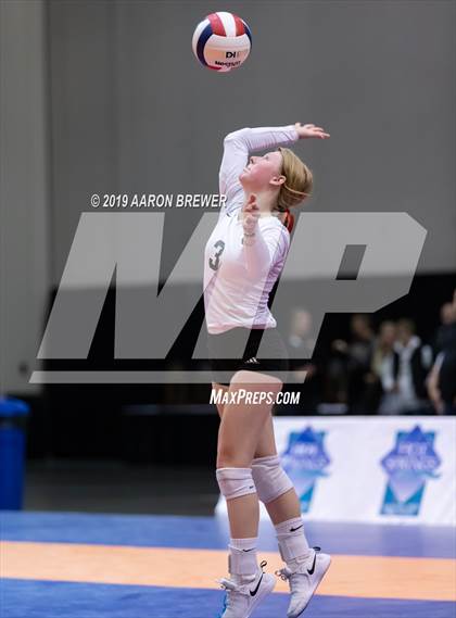 Thumbnail 1 in Jonesboro vs. Benton (AAA 5A Championship) photogallery.