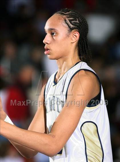 Thumbnail 2 in Dulles vs. Nimitz (Texas 5A Region 3 Semifinal) photogallery.