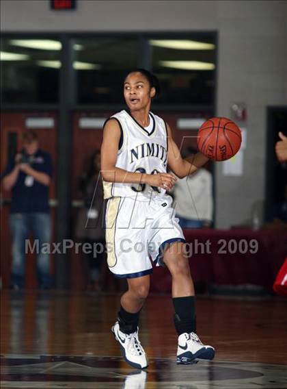 Thumbnail 3 in Dulles vs. Nimitz (Texas 5A Region 3 Semifinal) photogallery.