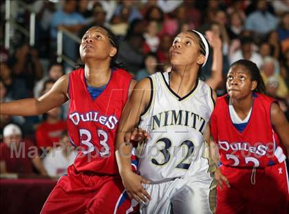 Thumbnail 3 in Dulles vs. Nimitz (Texas 5A Region 3 Semifinal) photogallery.