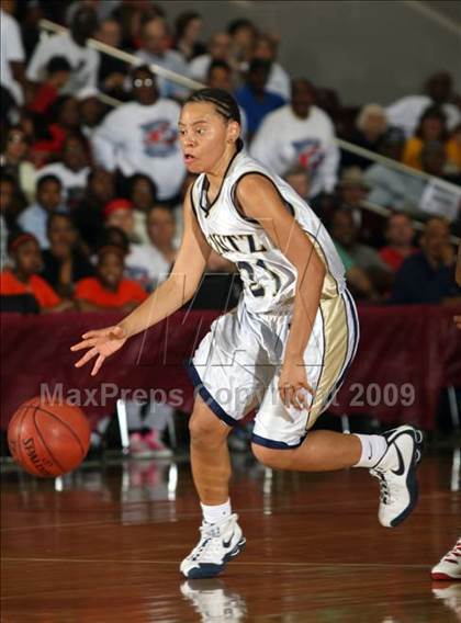 Thumbnail 1 in Dulles vs. Nimitz (Texas 5A Region 3 Semifinal) photogallery.