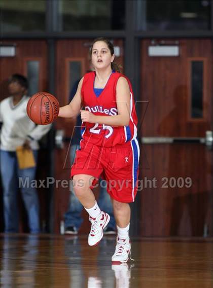 Thumbnail 2 in Dulles vs. Nimitz (Texas 5A Region 3 Semifinal) photogallery.