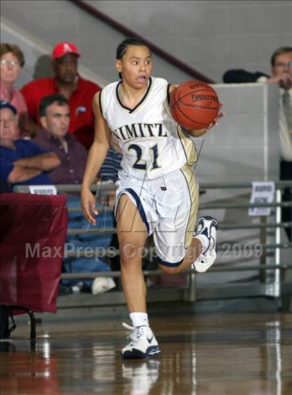 Thumbnail 3 in Dulles vs. Nimitz (Texas 5A Region 3 Semifinal) photogallery.