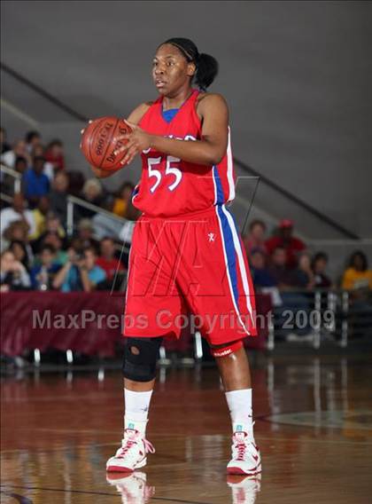 Thumbnail 1 in Dulles vs. Nimitz (Texas 5A Region 3 Semifinal) photogallery.