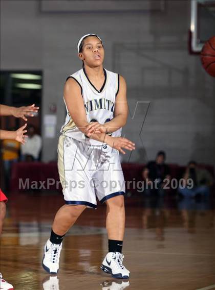 Thumbnail 3 in Dulles vs. Nimitz (Texas 5A Region 3 Semifinal) photogallery.