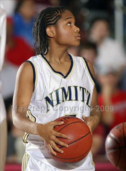 Thumbnail 3 in Dulles vs. Nimitz (Texas 5A Region 3 Semifinal) photogallery.