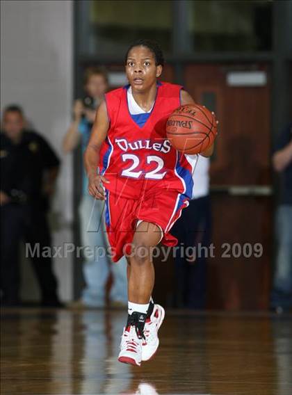 Thumbnail 3 in Dulles vs. Nimitz (Texas 5A Region 3 Semifinal) photogallery.