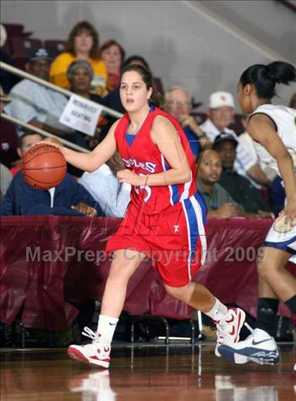 Thumbnail 3 in Dulles vs. Nimitz (Texas 5A Region 3 Semifinal) photogallery.