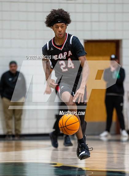 Thumbnail 1 in Maricopa @ Basha (AIA 6A Round 1 Playoff ) photogallery.