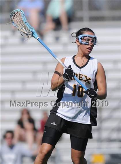 Thumbnail 2 in Cardinal Gibbons vs. Apex photogallery.