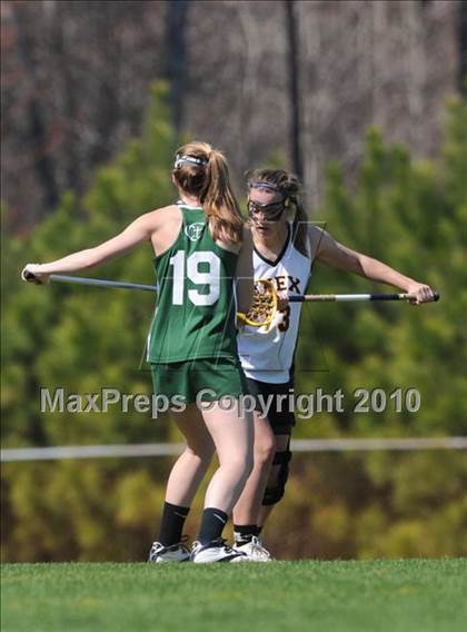 Thumbnail 2 in Cardinal Gibbons vs. Apex photogallery.